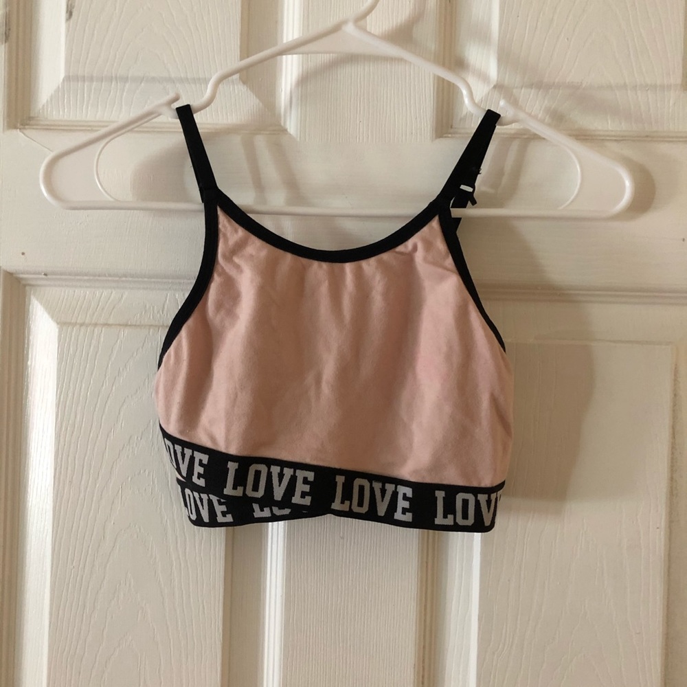 Sports bra